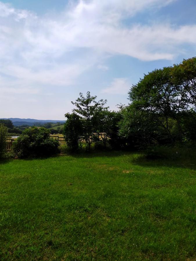 Brazey-en-Morvan Les Lodges Du Morvan מראה חיצוני תמונה